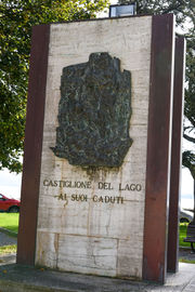 Castiglione del Lago - ai Caduti di Castiglione del Lago.jpg