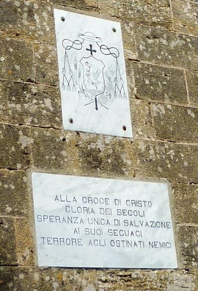 Castrignano del Capo - Lapide sulla Croce.jpg