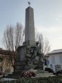 Cesano Maderno - Monumento ai caduti.jpg