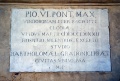 Chioggia - Lapide Pio VI POnt Max - Sottoportice porta Santa Maria Assunta.jpg