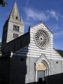 Cogorno - Basilica di San Salvatore dei Fieschi - Facciata.jpg