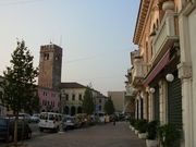 Cologna Veneta - Torre dell'orologio - vista dalla via.jpg