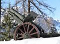 Cortina d'Ampezzo - Sacrario - Cannoni..jpg