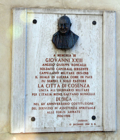 Cosenza - a Papa Giovanni XXIII.jpg