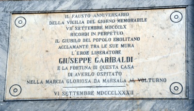 Eboli - Lapide Garibaldi - Soggiorno in casa La Francesca.jpg
