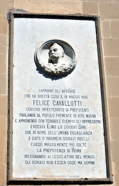 Enna - Lapide a Felice Cavallotti.jpg