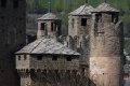 Fenis - Castello di Fenis - Dettaglio torri.jpg