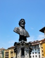 Firenze - Monumento a Benvenuto Cellini - particolare del busto.jpg