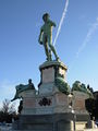 Firenze - Monumento a Michelangelo Buonarroti - con dedica nel iv sec dalla nascita.jpg