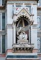 Firenze - Statua di Papa Eugenio IV - al Duomo.jpg