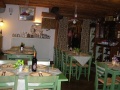 Forni di Sopra - Osteria Enoteca al Tulat - La sala da pranzo.jpg