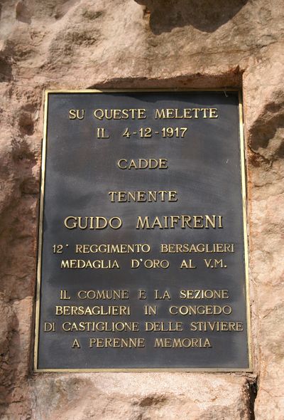 Gallio - Posta al confine dei Comuni GALLIO- FOZA- Sotto Le Melette=Monte.jpg