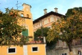 Gargnano - Lungolago - Agrumi e d edifici.jpg