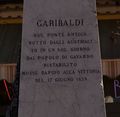 Gavardo - Iscrizione sul Monumento a Garibaldi.jpg
