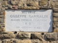 Gualdo Cattaneo - Targa a Giuseppe Garibaldi - Piazza Umberto I.jpg