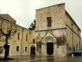 Guardiagrele - Chiesa di San Nicola Greco - Piazza San Francesco.jpg