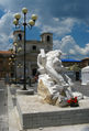 L'Aquila - Monumento.jpg