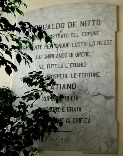 Latiano - Lapide a Romualdo De Nitto - Palazzo Imperiali.jpg