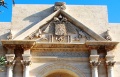 Lecce - Arco di Trionfo di carlo V - Dettaglio iscrizione.jpg