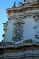 Lecce - Chiesa del Carmine - dettaglio della facciata a sx.jpg