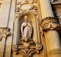 Lecce - Duomo dell'Assunta - Statua di San Fortunato nella nicchia.jpg