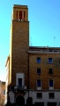Lecce - Istituto Nazionale Assicurazione - dettaglio dell'orologio.jpg