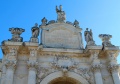 Lecce - Porta Rudiae - particolare della lapide.jpg