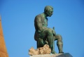 Manduria - Monumento ai caduti delle guerre - particolare della scultura.jpg