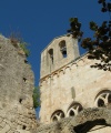 Manfredonia - Abbazia San Leonardo - campanile a vela.jpg