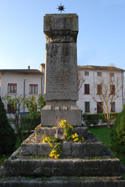 Mariana Mantovana - Monumento ai caduti.jpg