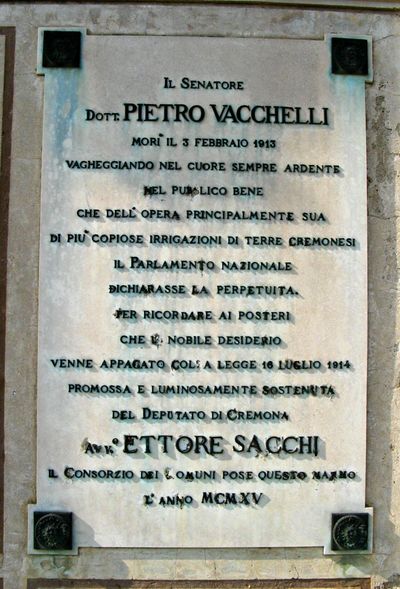 Merlino - Lapide a Pietro Vacchelli.jpg