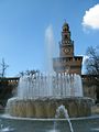 Milano - Castello con fontana.jpg