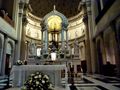 Milano - Chiesa San Babila - Altare maggiore.jpg