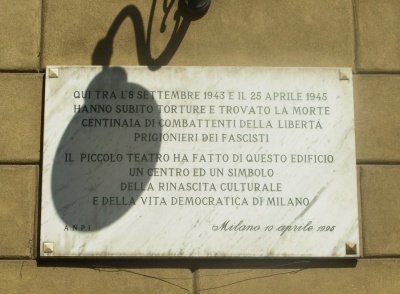 Milano - Lapide a ricordo di combattenti per la libertà.jpg