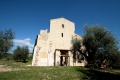 Montalcino - Abbazia di Sant'Antimo - la facciata.jpg