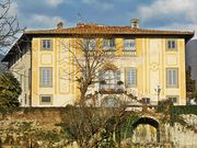 Montale - Cutugnano - Villa Colle Alberto 01.jpg