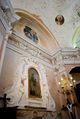 Monterosso al Mare - Chiesa Parrocchiale di San Giovanni Battista - altare laterale.jpg