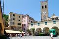 Monterosso al Mare - Piazza Garibaldi - con torre dell'orologio.jpg