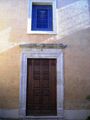 Montopoli di Sabina - Chiesa Parrocchiale di San Michele Arcangelo - Portale accesso e vetrata.jpg