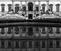 Monza - Villa reale - dettaglio facciata.jpg