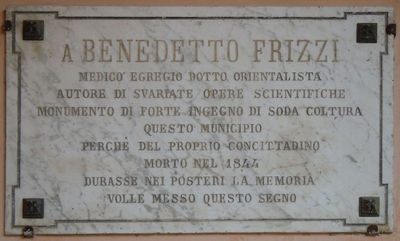 Ostiano - Lapide a Benedetto Frizzi.jpg