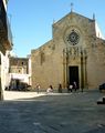 Otranto - Cattedrale dell'Annunziata - in piazza basilica.jpg
