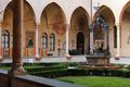 Padova - Il pozzo nel chiostro della Basilica - Pozzo.jpg