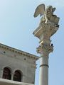 Padova - il Leon di san Marco - davanti la Loggia.jpg