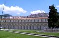 Padula - Chiostro grande della Certosa di S. Lorenzo con panorama di Padula (SA).jpg