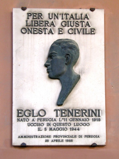 Perugia - EGLO TENERINI - ANTIFASCISTA - Piazza Italia (Palazzo della Provincia).jpg