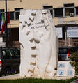 Pescara - Monumento ai Caduti sul Lavoro.jpg