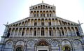 Pisa - Duomo di Santa Maria Assunta - facciata ordine superiore.jpg