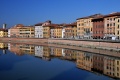 Pisa - Riflessi sull'Arno.jpg
