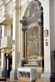 Recanati - Altare laterale Chiesa Convento S. Agostino.jpg